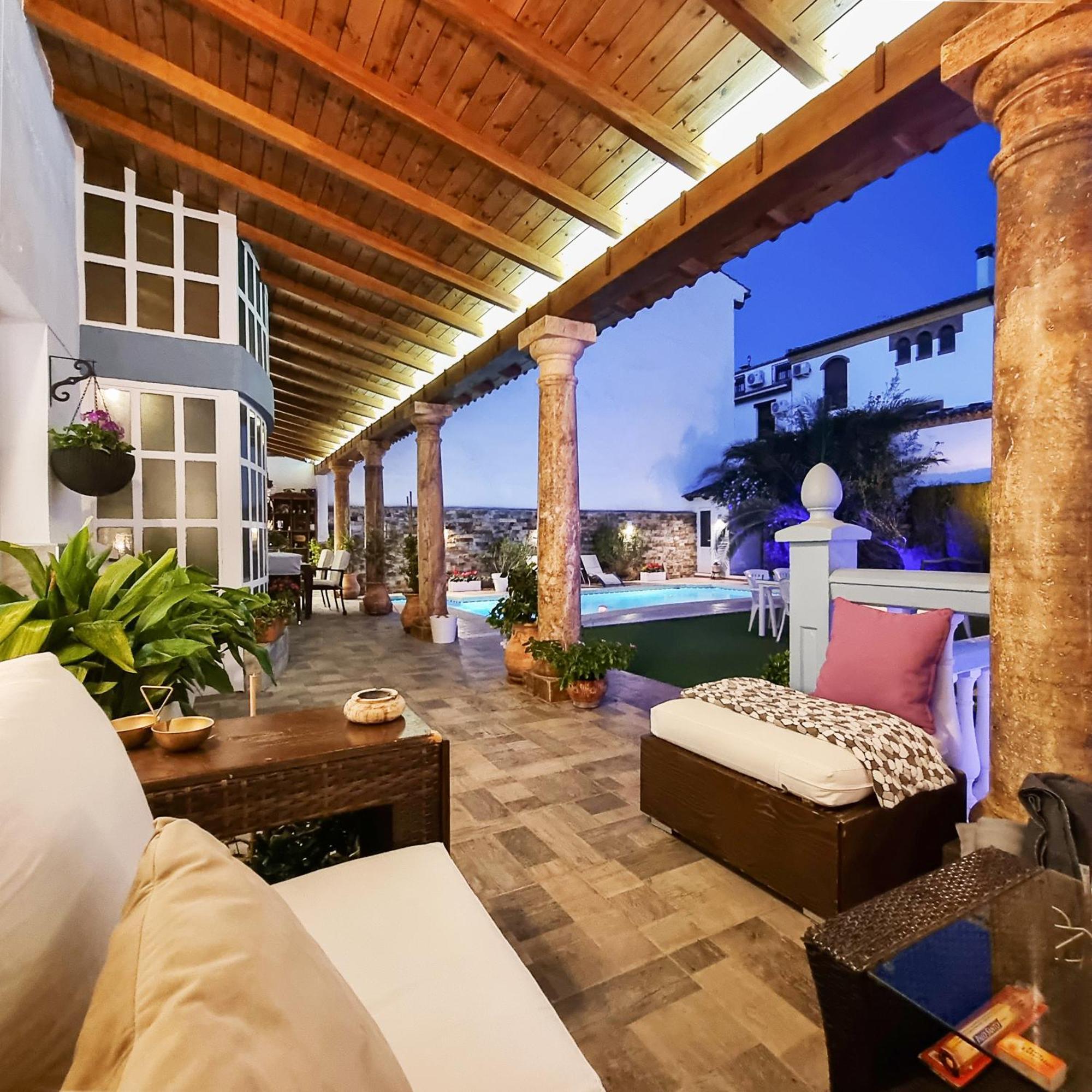 Illora Casa De Amigos La Latina Con Piscina, Chimenea Y Barbacoaヴィラ エクステリア 写真